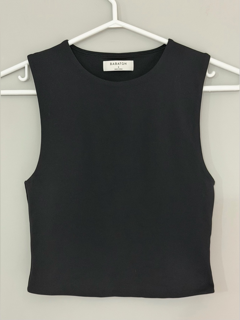 Babaton: Women’s Sleeveless Top (ptp approx 12.5in) - Size Small